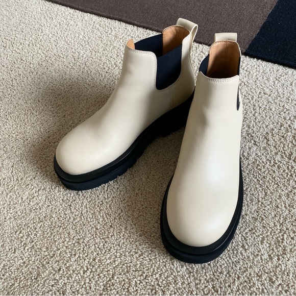 Track Outsole Leather Ankle Boots Size 8 - Picture 4 of 17